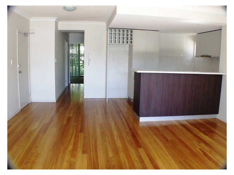 8/14 Grimes Street, Auchenflower QLD 4066