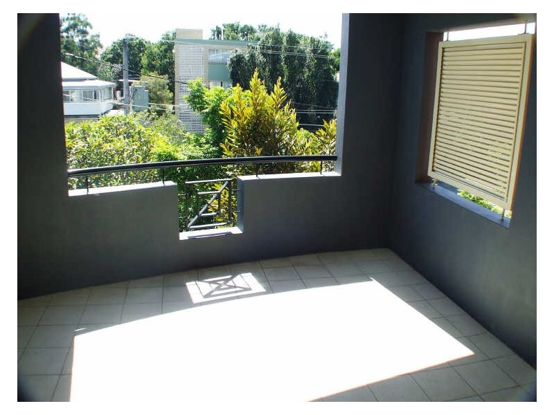 8/14 Grimes Street, Auchenflower QLD 4066