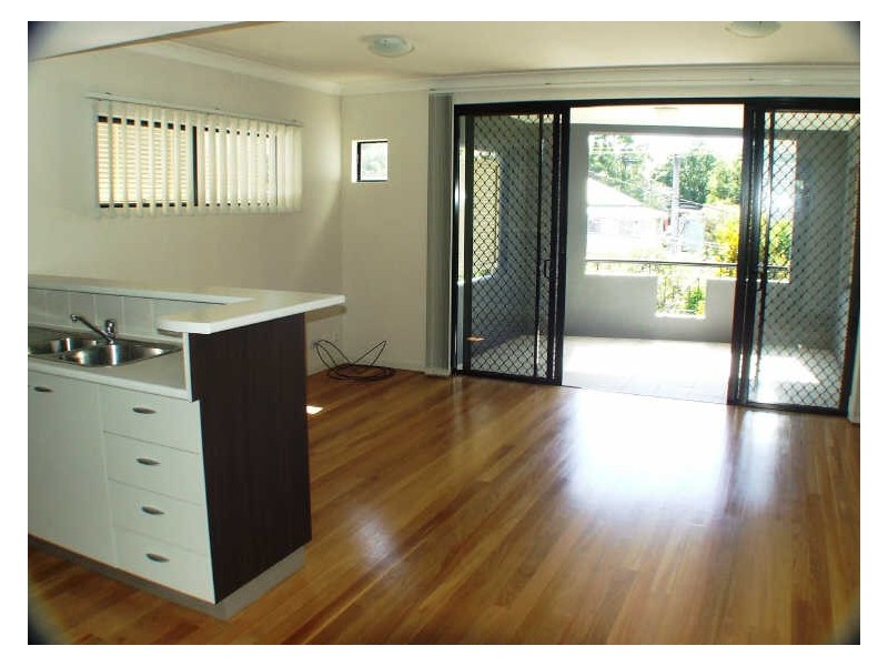 8/14 Grimes Street, Auchenflower QLD 4066