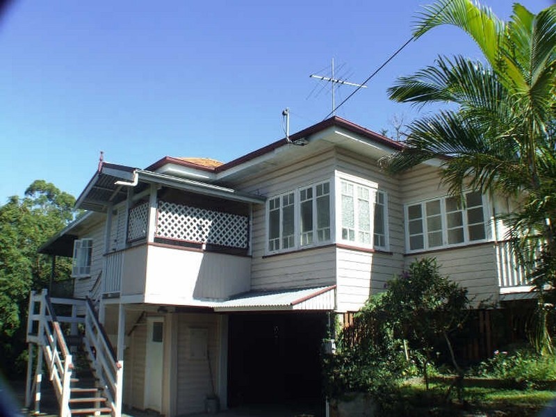 138 Russell Terrace, Indooroopilly QLD 4068