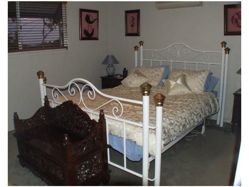 51 Manchester Terrace, Indooroopilly QLD 4068