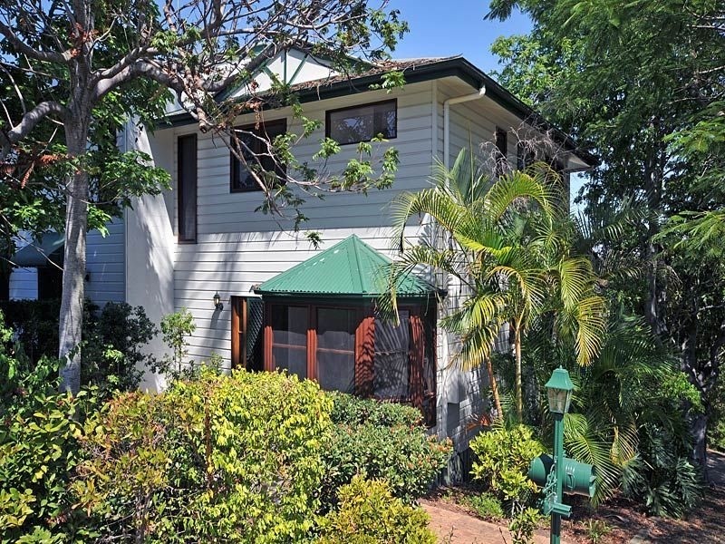 2 Herbert Street, Toowong QLD 4066