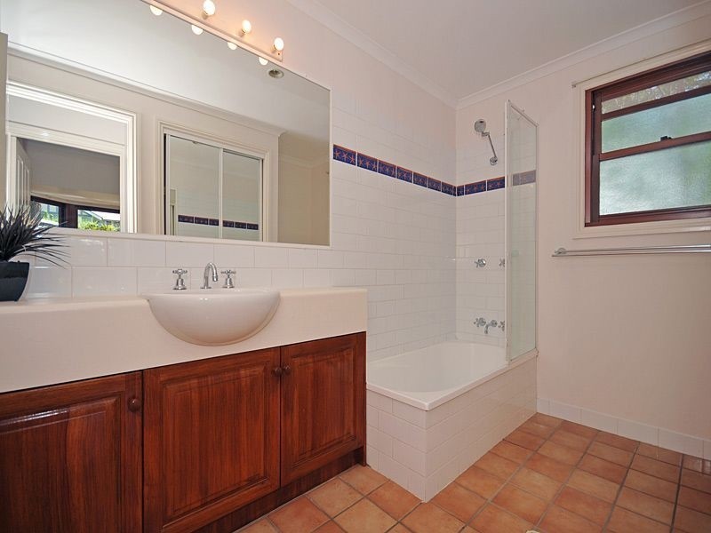 2 Herbert Street, Toowong QLD 4066