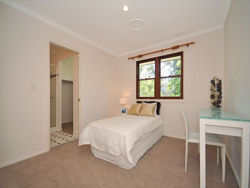 2 Herbert Street, Toowong QLD 4066