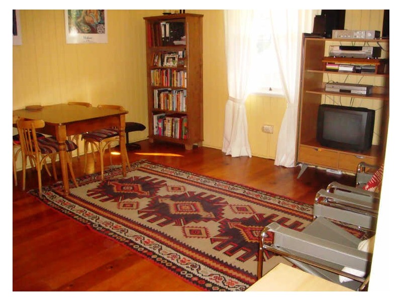 14 Stanley Terrace, Taringa QLD 4068