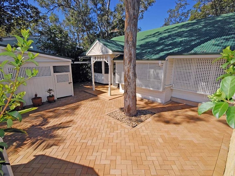 99 Central Avenue, St Lucia QLD 4067