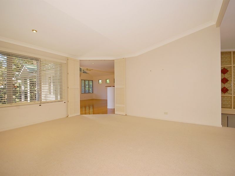 99 Central Avenue, St Lucia QLD 4067