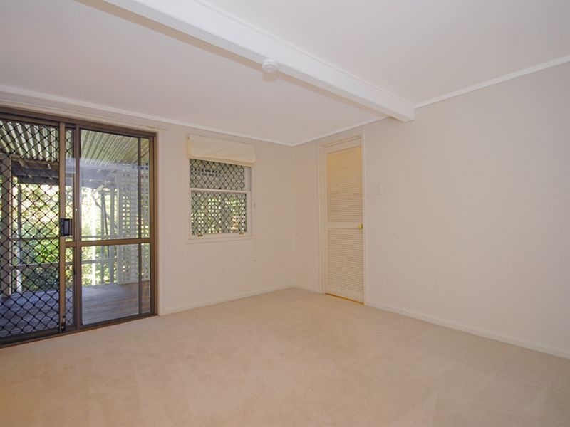 99 Central Avenue, St Lucia QLD 4067