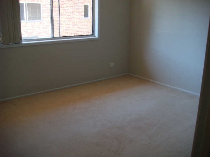 2/39 Salisbury Street, Indooroopilly QLD 4068