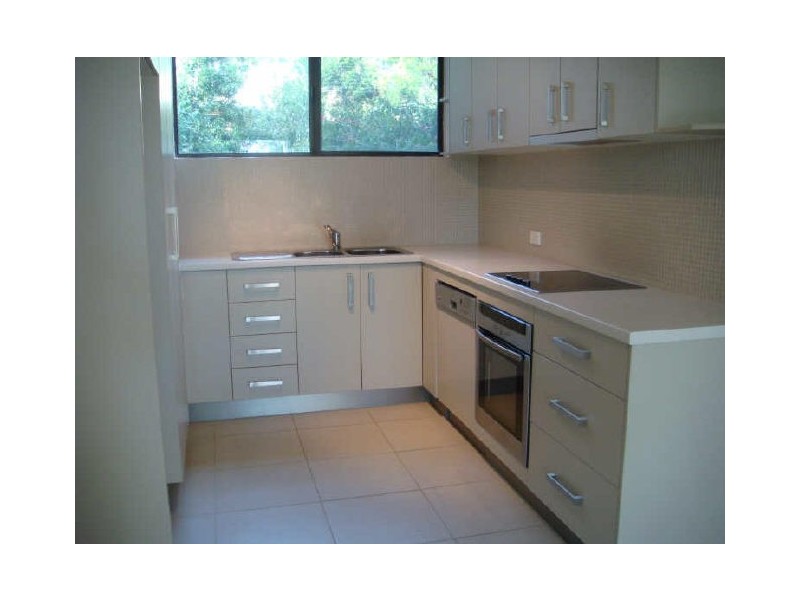 1/54 Brisbane Street, St Lucia QLD 4067