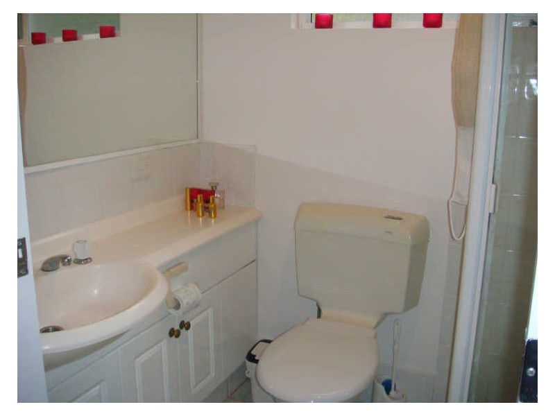 2/1 Little Maryvale Street, Toowong QLD 4066