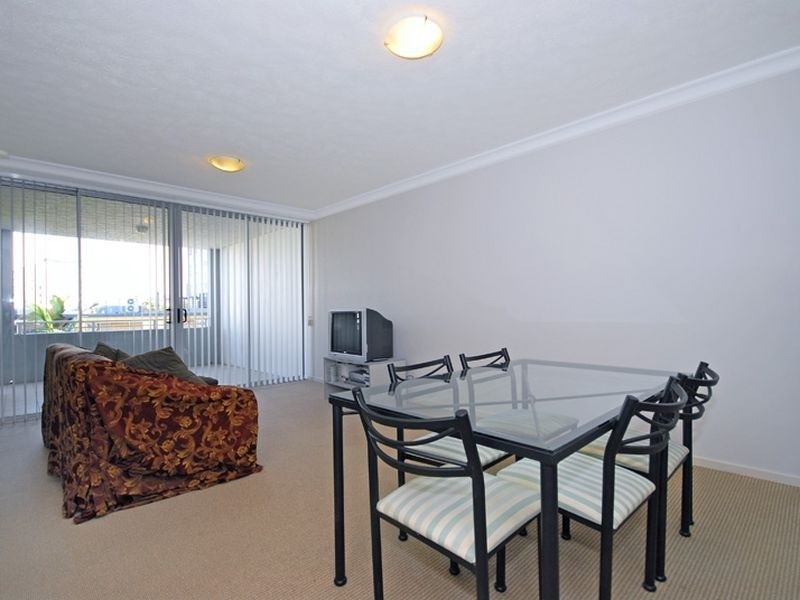 7/16 Grosvenor Road, Indooroopilly QLD 4068