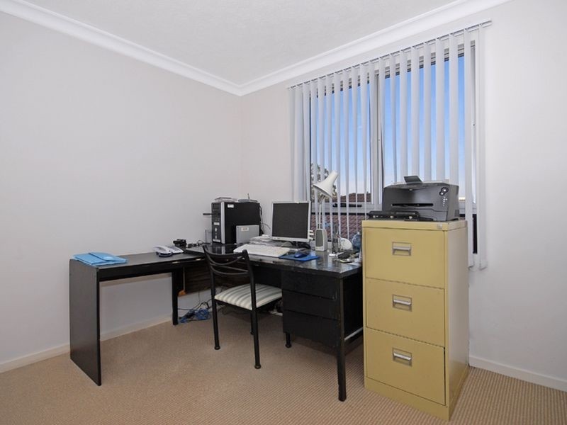 7/16 Grosvenor Road, Indooroopilly QLD 4068