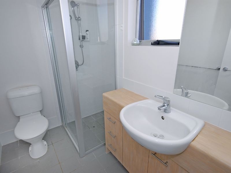 7/16 Grosvenor Road, Indooroopilly QLD 4068