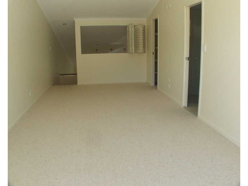 2/54 Terrace Street, Toowong QLD 4066