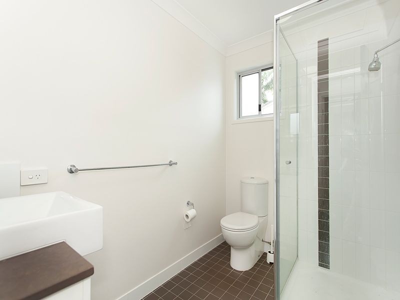 8 Keltie Street, Taringa QLD 4068