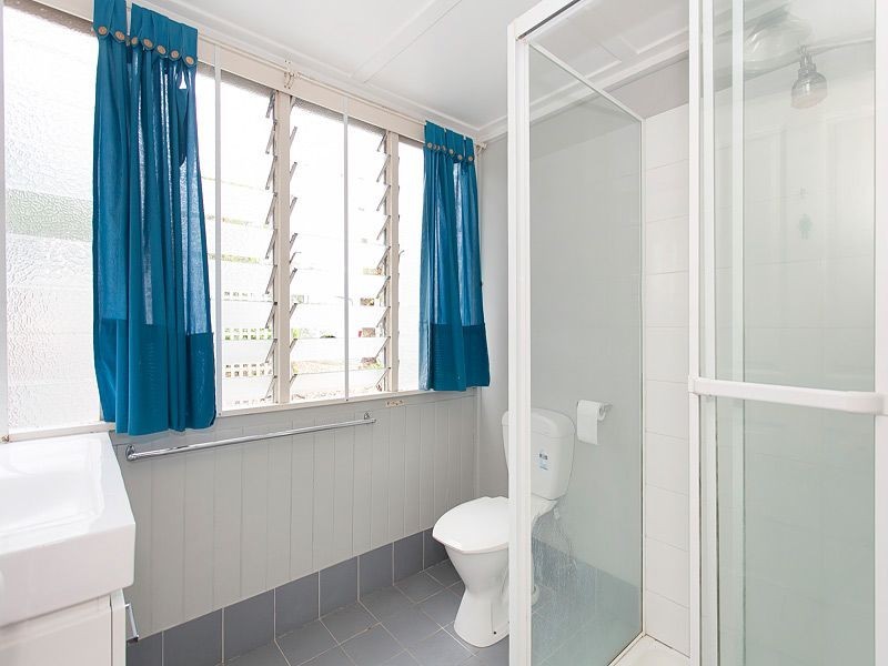 8 Keltie Street, Taringa QLD 4068