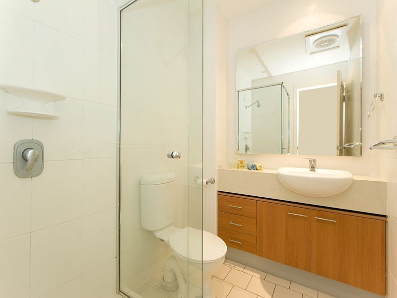 46/26 Holland Street, Toowong QLD 4066