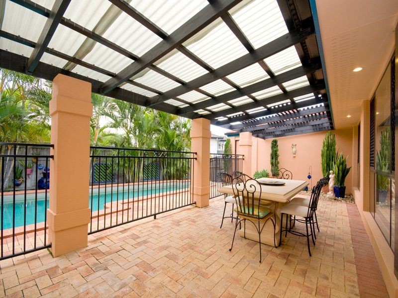 11 Cowal Close, Westlake QLD 4074