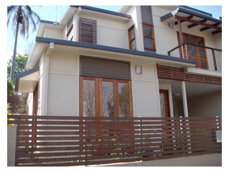 13 Wells Lane, Toowong QLD 4066