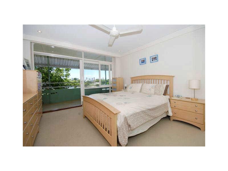 9/30 Brisbane Street, Toowong QLD 4066