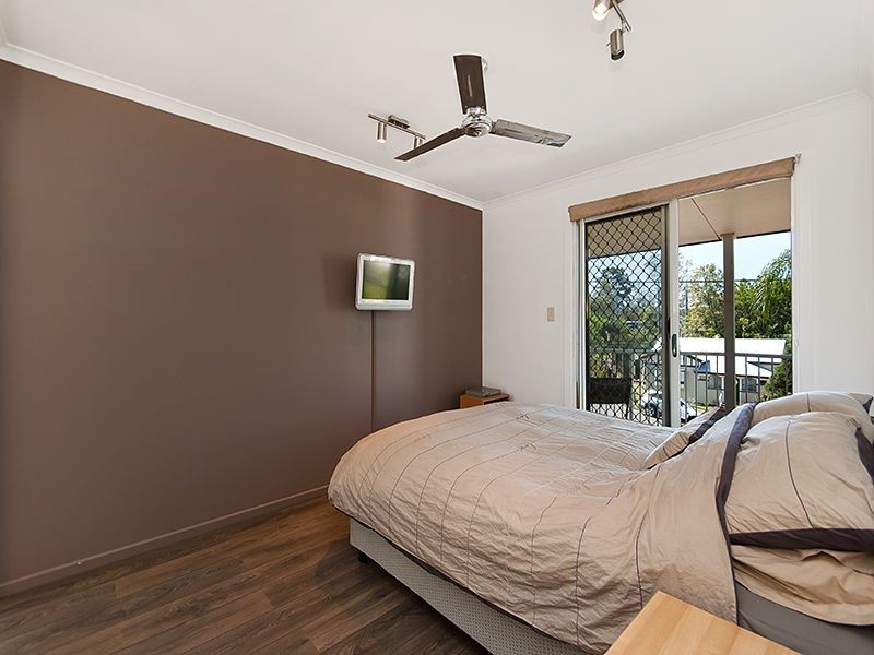 2/72 Alpha Street, Taringa QLD 4068