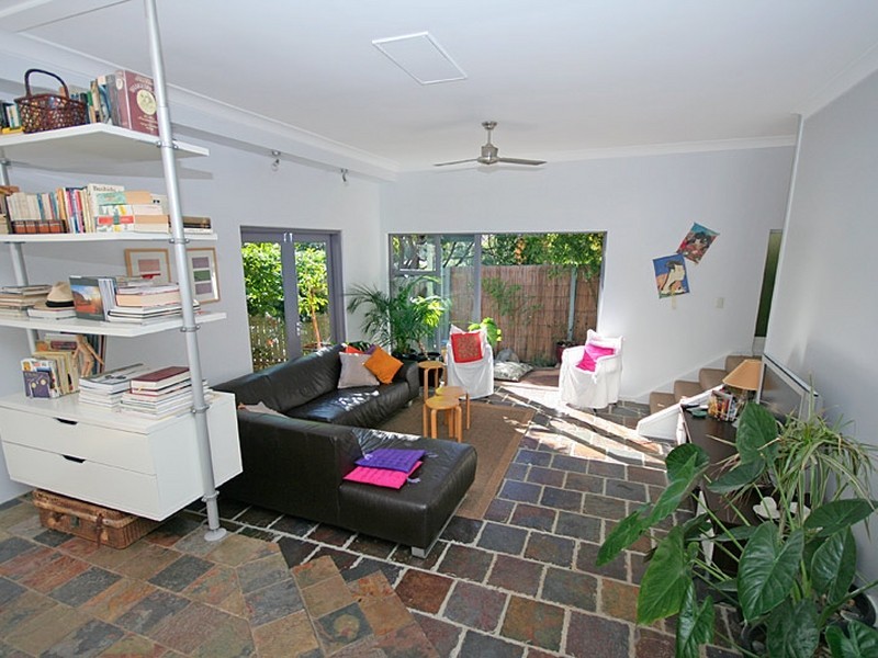 1/136 Miskin Street, Toowong QLD 4066