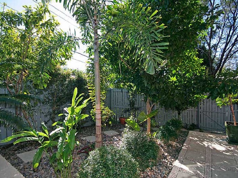 1/136 Miskin Street, Toowong QLD 4066