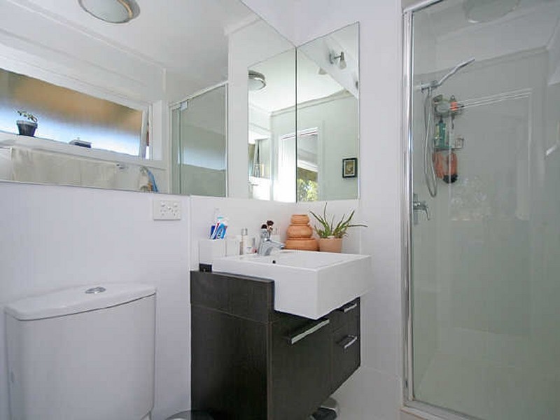 1/136 Miskin Street, Toowong QLD 4066