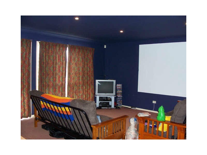 34a Silkyoak Way, Albany Creek QLD 4035