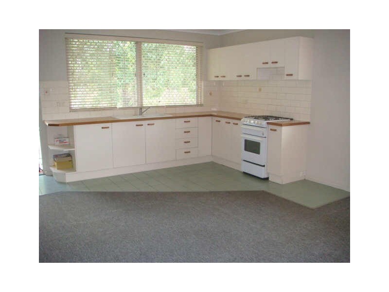 4/43 Saunders Street, Indooroopilly QLD 4068