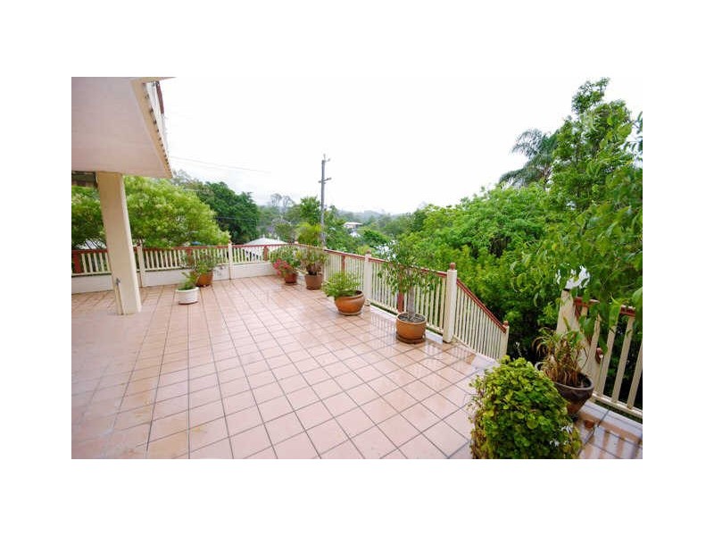 1/58 Quinn Street, Toowong QLD 4066