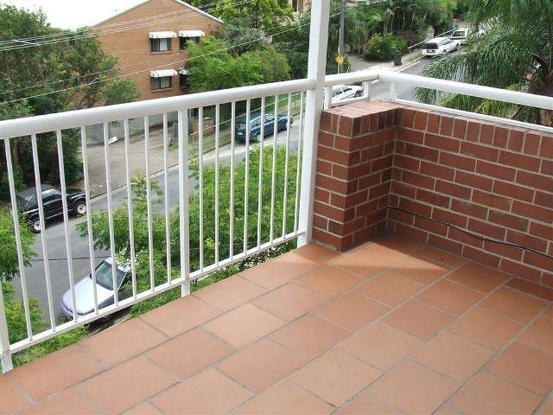 3/22 York Street, Indooroopilly QLD 4068