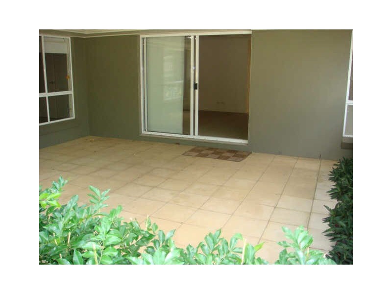 74 Northbrook Street, Sinnamon Park QLD 4073