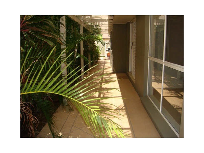 74 Northbrook Street, Sinnamon Park QLD 4073