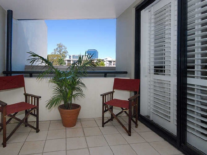 101/7 Land Street, Toowong QLD 4066