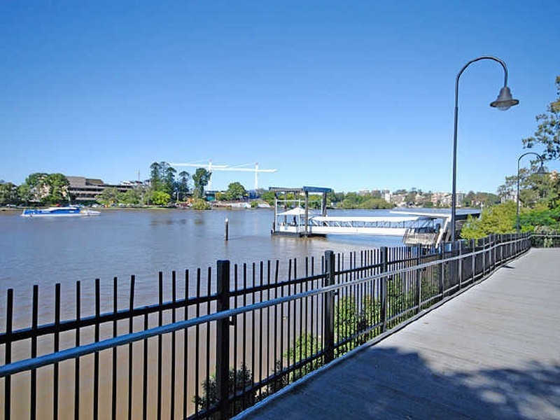 101/7 Land Street, Toowong QLD 4066
