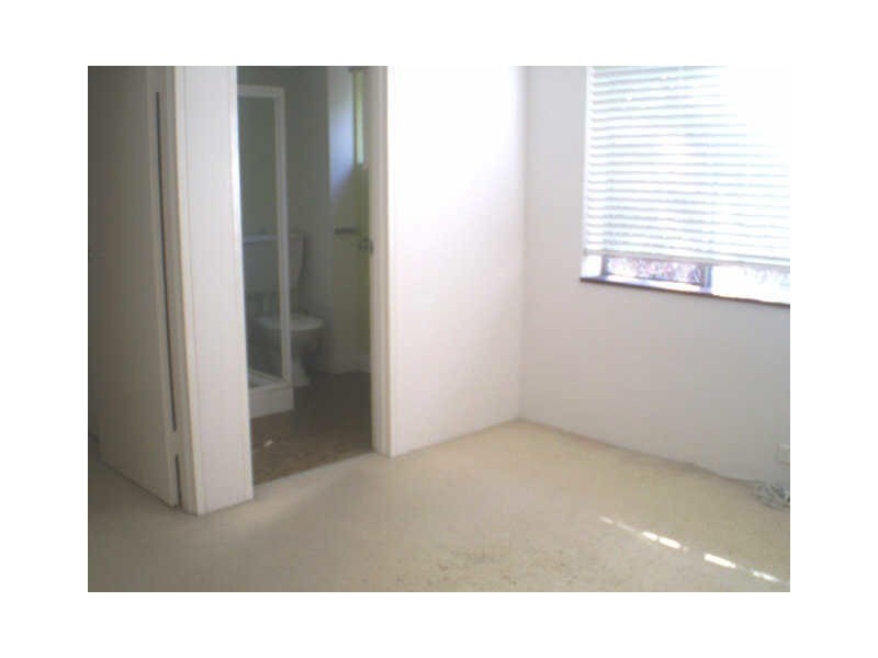 2/63 Dunmore Terrace, Auchenflower QLD 4066