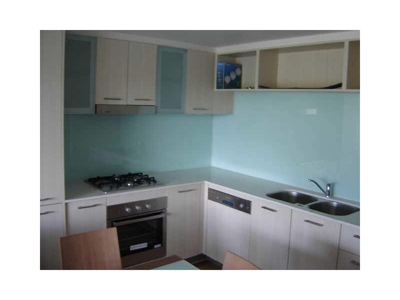 23/221 Sir Fred Schonell Drive, St Lucia QLD 4067