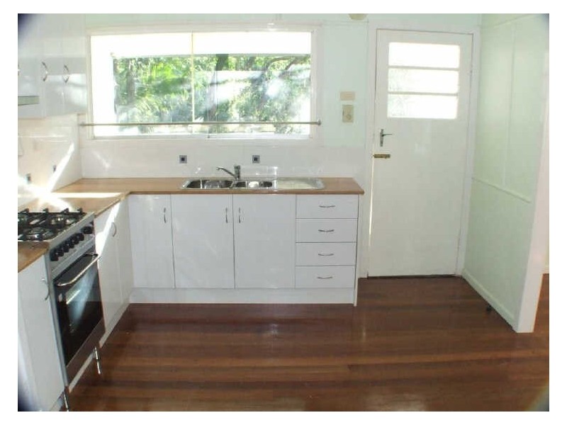 170 Taringa Parade, Indooroopilly QLD 4068