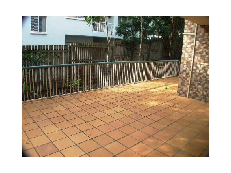 5/15 Finney Road, Indooroopilly QLD 4068