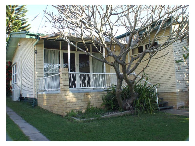 29 Lawson Street, Oxley QLD 4075