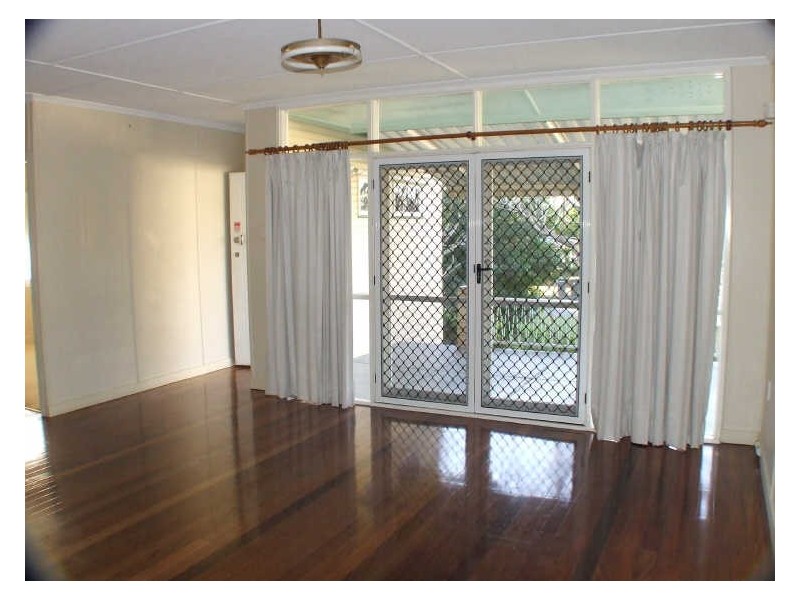 29 Lawson Street, Oxley QLD 4075