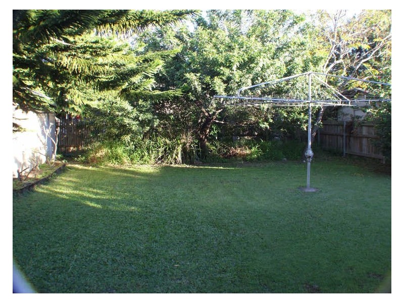 29 Lawson Street, Oxley QLD 4075