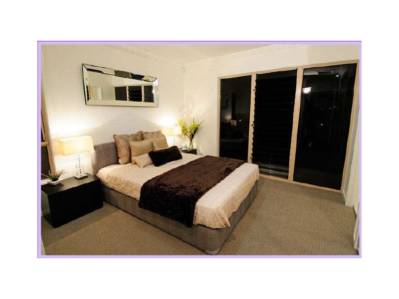 1-8/76 Durham Street, St Lucia QLD 4067
