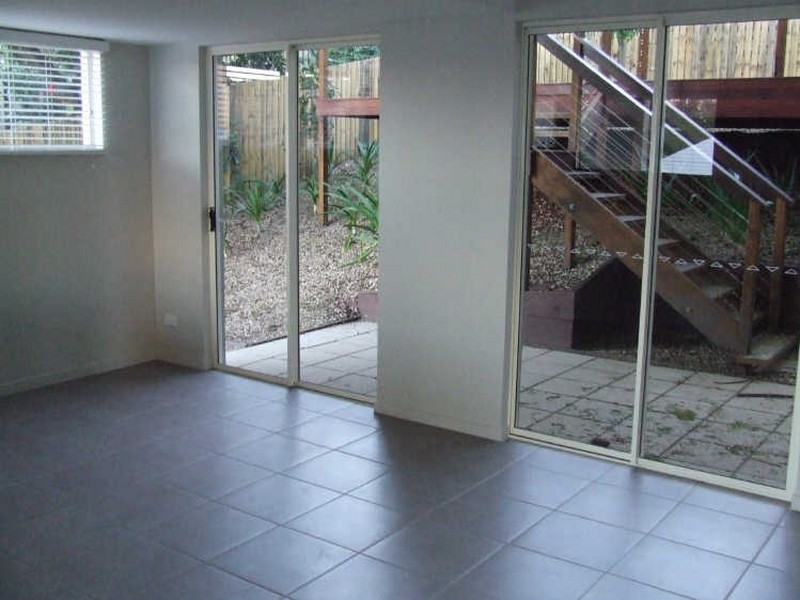 6/23 Indooroopilly Road, Toowong QLD 4066
