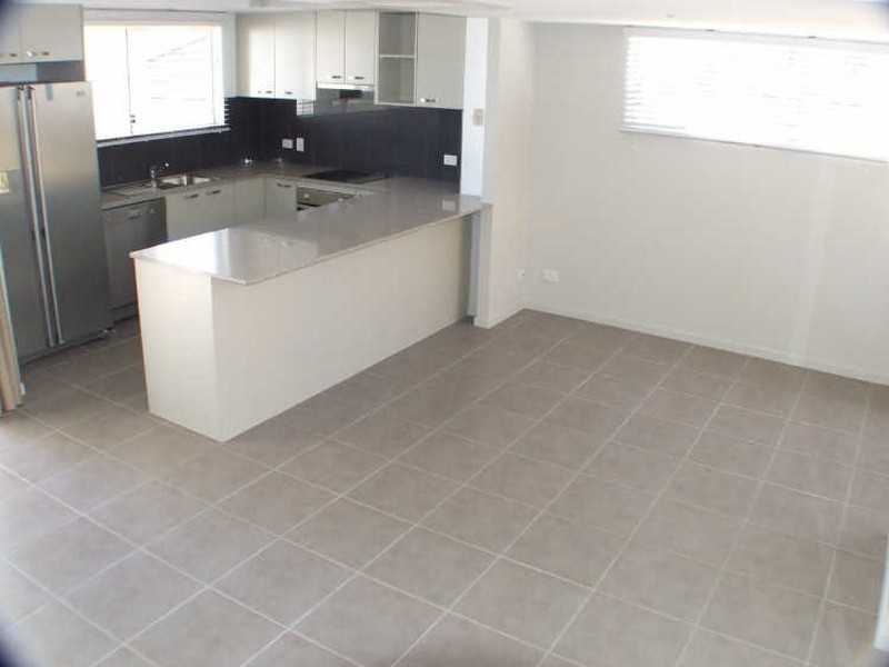 6/23 Indooroopilly Road, Toowong QLD 4066