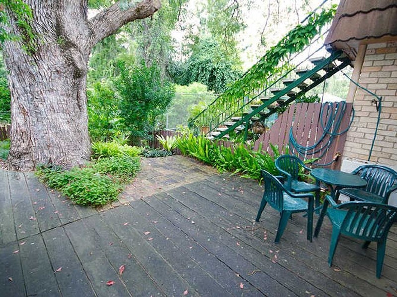 4/12 Woodstock Avenue, Taringa QLD 4068