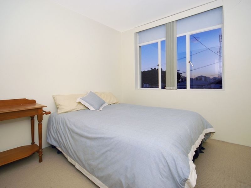 2a/15 Archer Street, Toowong QLD 4066