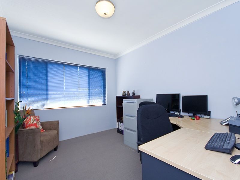 7/16 Booth Street, Toowong QLD 4066